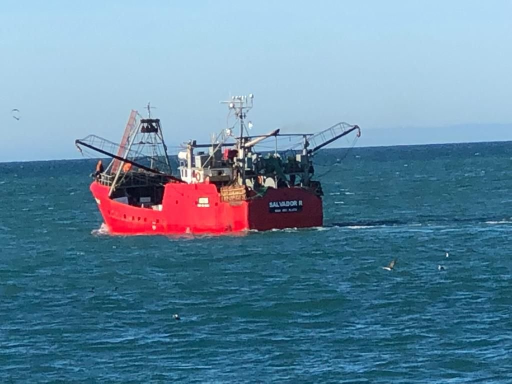 Buque pesquero Salvador R, vista 1 octubre 2025